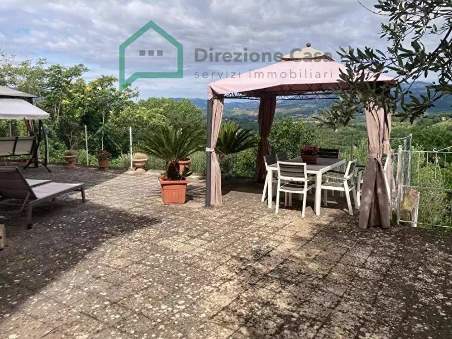 Immagine 38 di Casa indipendente in vendita  in PIAZZA DEI MARTIRI a Ceppaloni