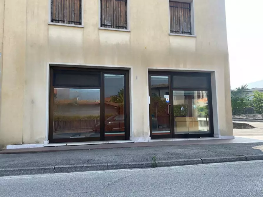 Immagine 2 di Appartamento in vendita  in VIALE GIOVANNI XXIII a Castelcucco