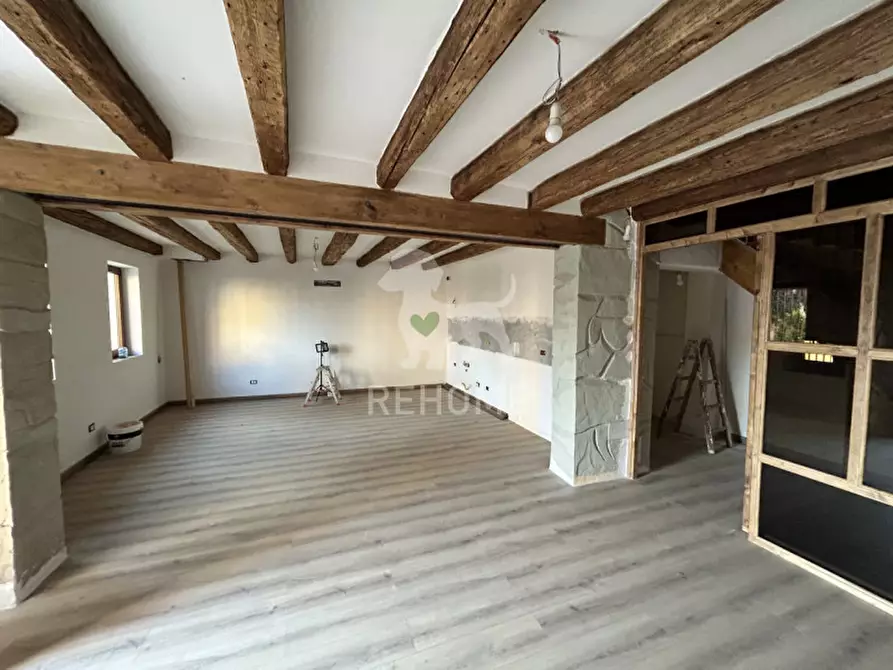 Immagine 4 di Rustico / casale in vendita  in Via Europa Unita 5 a Basiliano