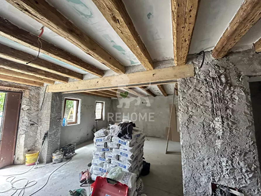 Immagine 6 di Rustico / casale in vendita  in Via Europa Unita 5 a Basiliano