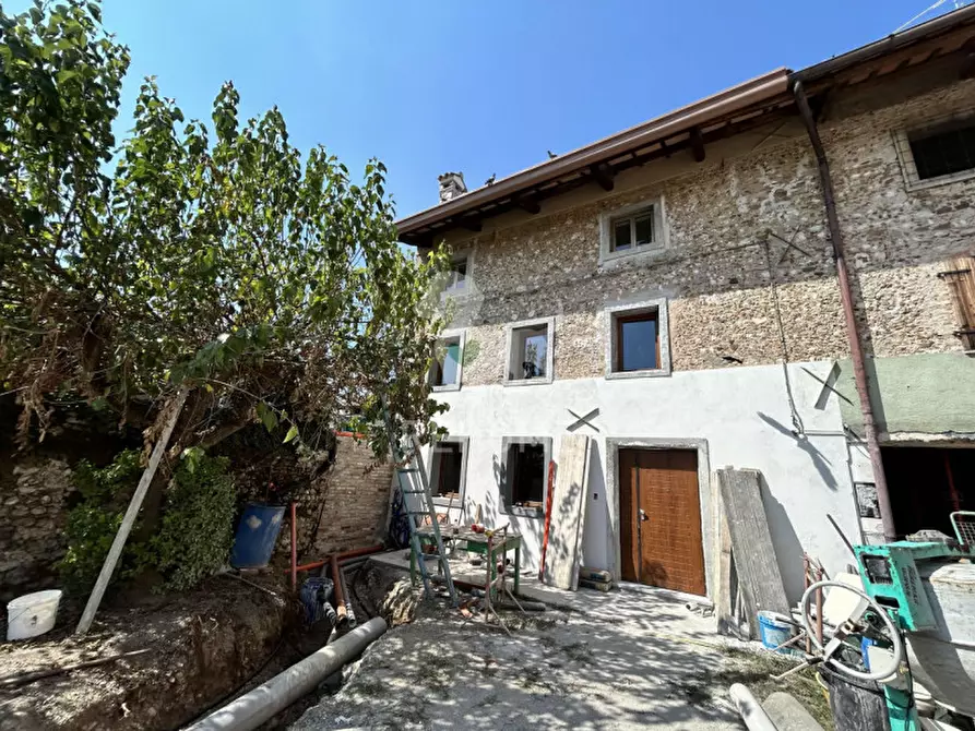 Immagine 13 di Rustico / casale in vendita  in Via Europa Unita 5 a Basiliano