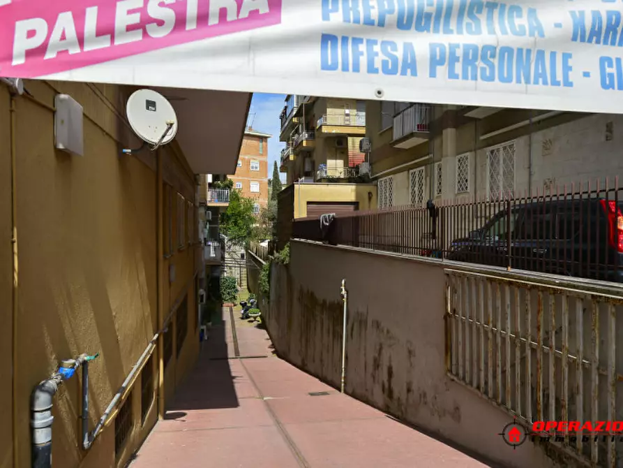 Immagine 24 di Attività commerciale in vendita  in via tommaso zigliara a Roma