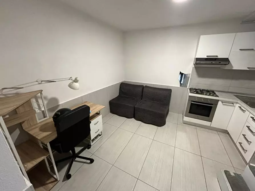 Immagine 2 di Appartamento in affitto  in strettola sant'anna alle paludi a Napoli