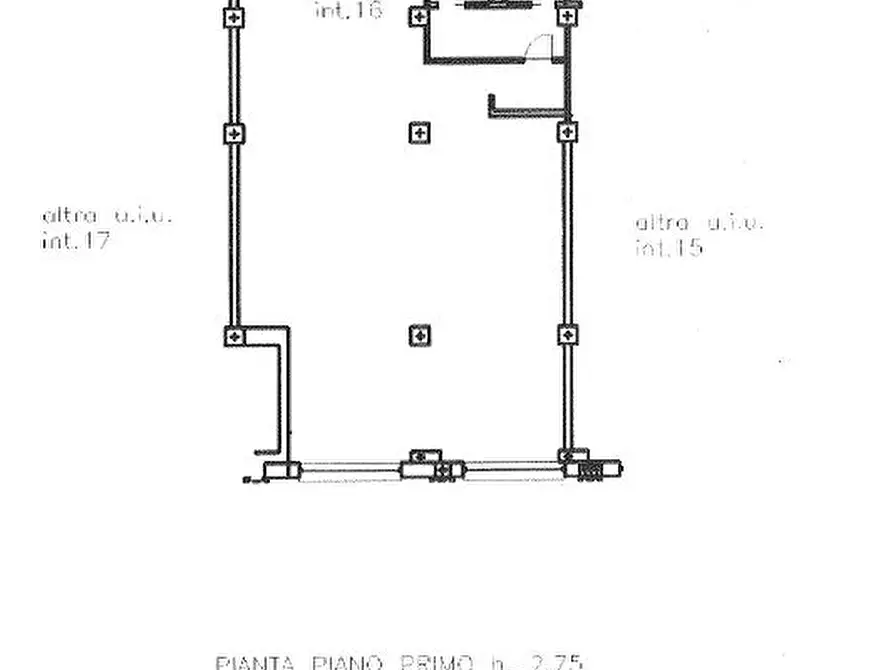 Immagine 15 di Ufficio in vendita  in Via Ferrante Imparato a Napoli