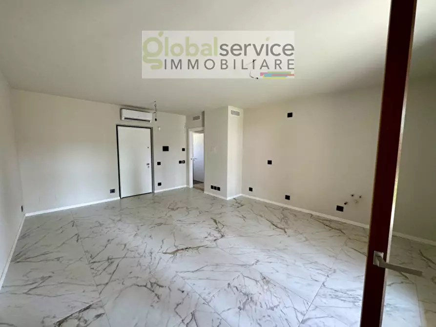 Immagine 4 di Appartamento in vendita  in Via San Germano, 1 a Calcinato