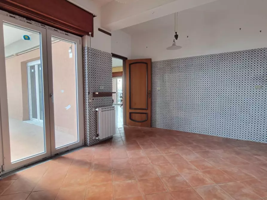 Immagine 4 di Appartamento in vendita  in VIA ACQUEVIOLE a Milazzo