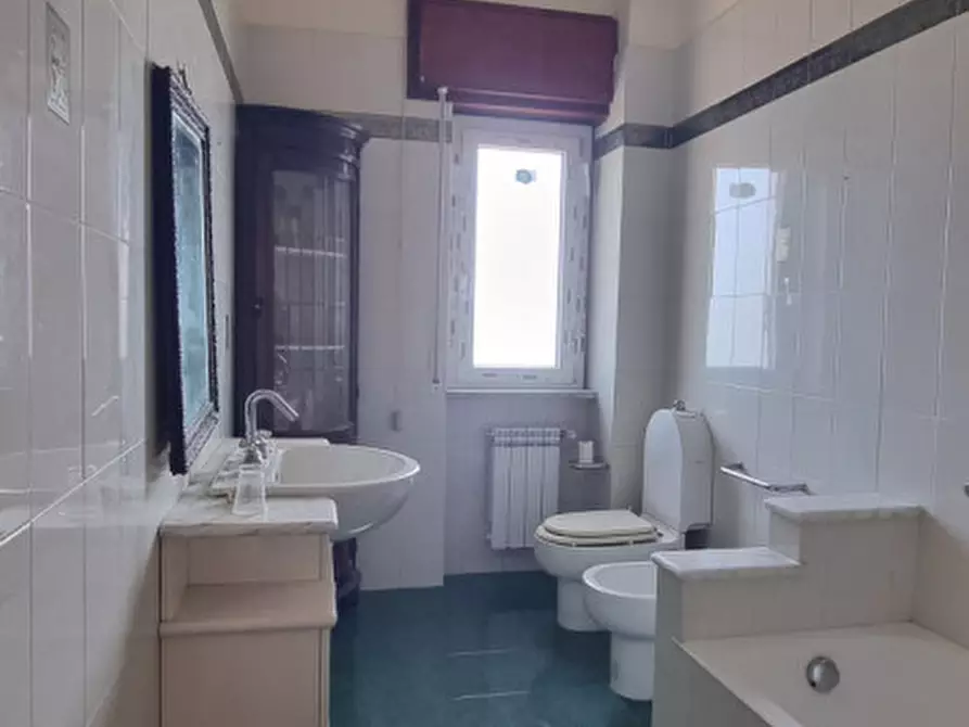 Immagine 20 di Appartamento in vendita  in VIA ACQUEVIOLE a Milazzo