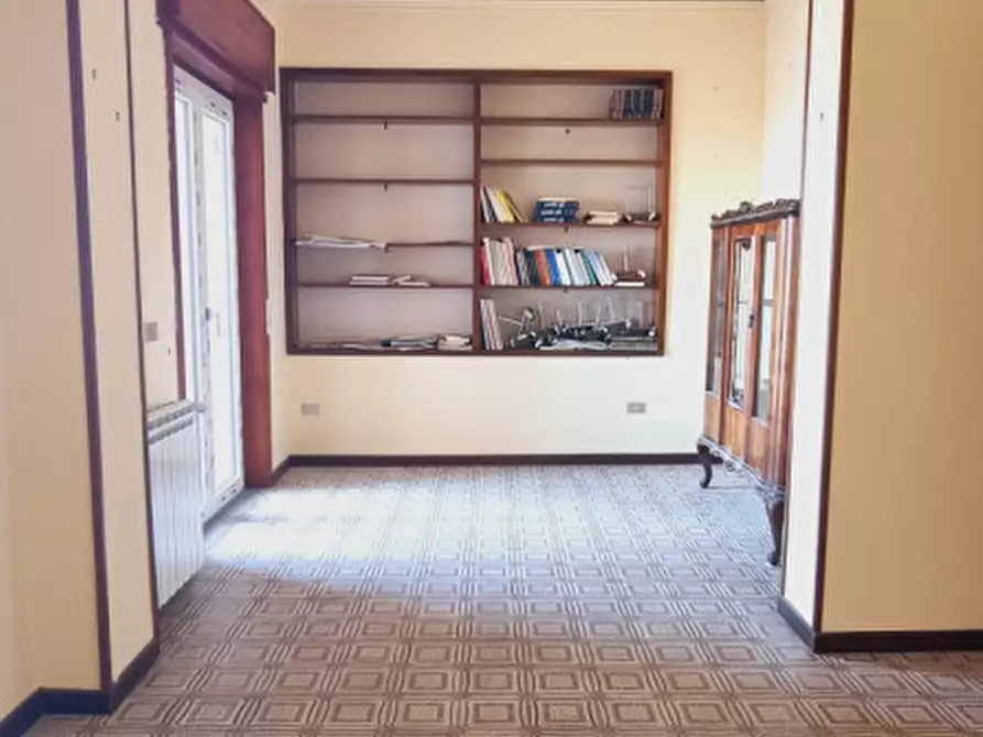 Immagine 24 di Appartamento in vendita  in VIA ACQUEVIOLE a Milazzo