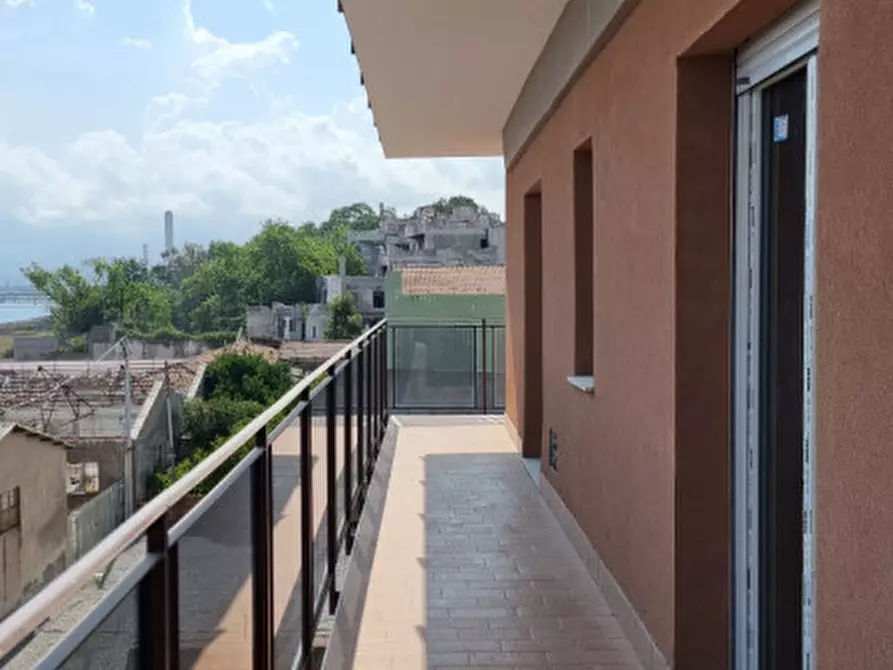 Immagine 32 di Appartamento in vendita  in VIA ACQUEVIOLE a Milazzo