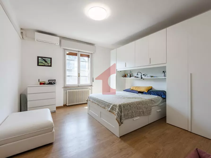 Immagine 25 di Appartamento in vendita  in Via Muzzi 3 a Parma