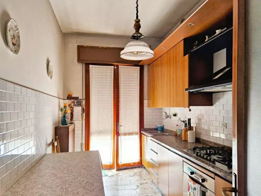 Immagine 8 di Posto auto in vendita  in Riviera Giacomo Matteotti, N. 281 a Badia Polesine