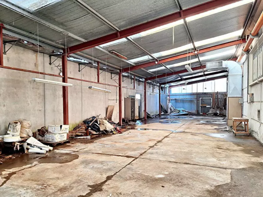 Immagine 6 di Capannone industriale in vendita  in Via Marinucci, N. 19 a Recanati
