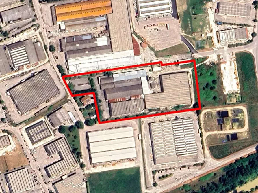 Immagine 27 di Capannone industriale in vendita  in Via Marinucci, N. 19 a Recanati