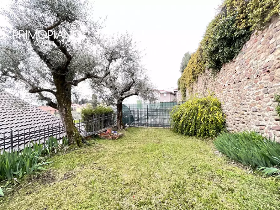 Immagine 47 di Villetta a schiera in vendita  in Via Fossà a Cavaion Veronese