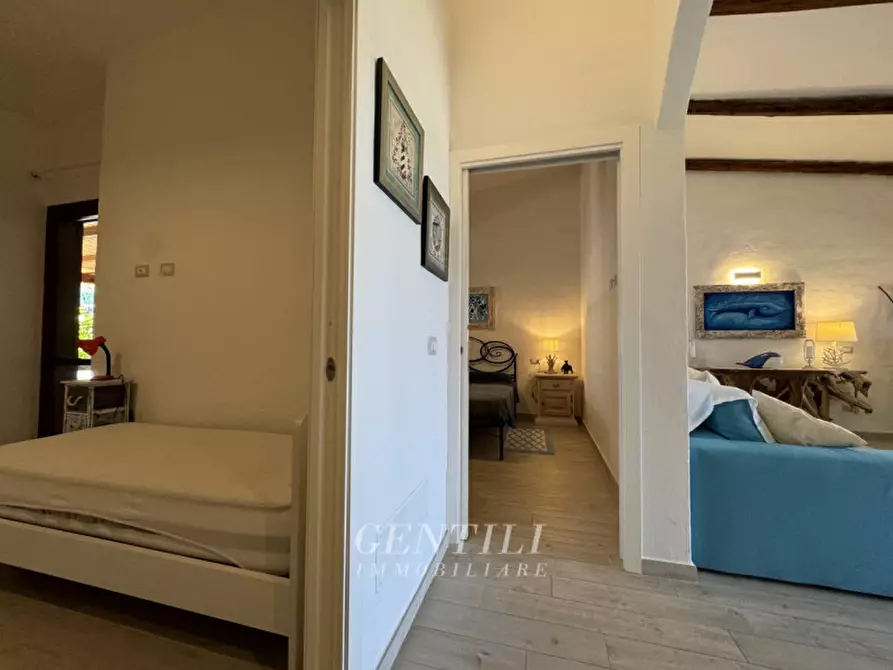 Immagine 10 di Villetta a schiera in vendita  a Arzachena