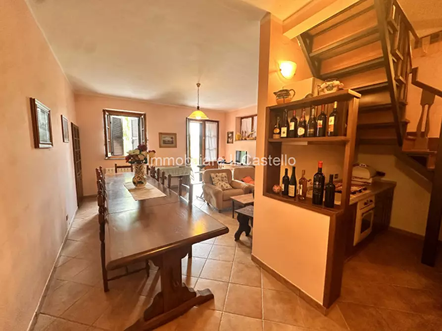 Immagine 6 di Casa indipendente in vendita  in salticchio a Castiglione Del Lago