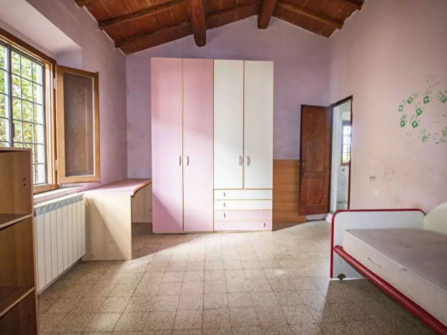 Immagine 5 di Casa indipendente in vendita  a Carmignano