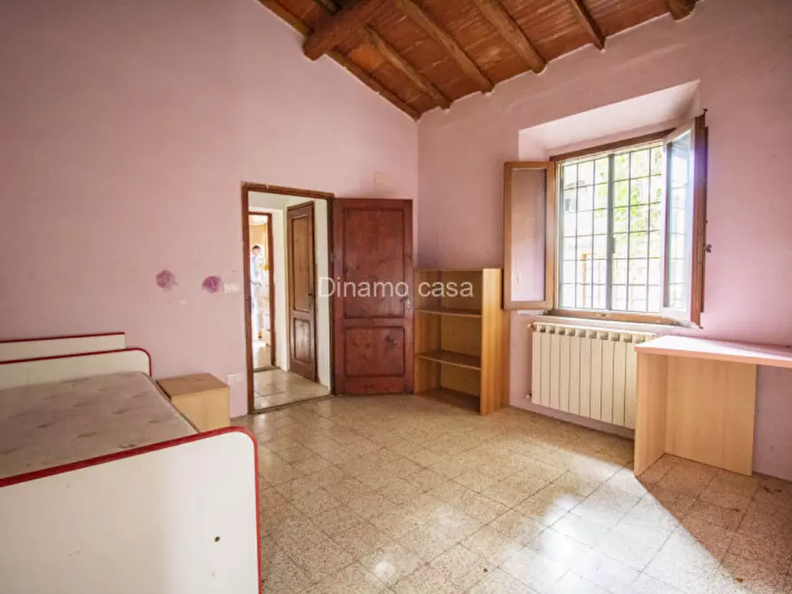 Immagine 6 di Casa indipendente in vendita  a Carmignano