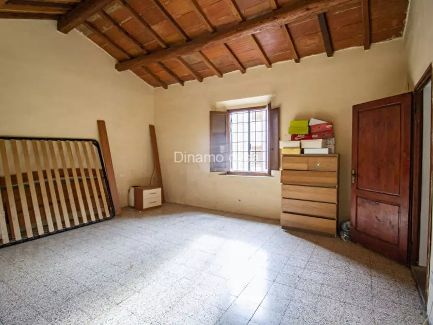 Immagine 8 di Casa indipendente in vendita  a Carmignano