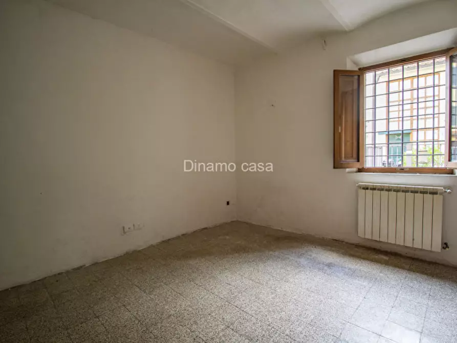 Immagine 9 di Casa indipendente in vendita  a Carmignano