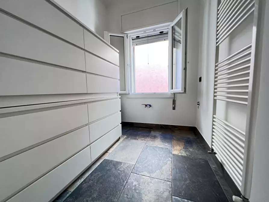 Immagine 19 di Appartamento in vendita  in Piazzale Italia a Chioggia