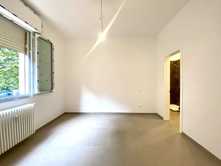 Immagine 4 di Appartamento in vendita  in via domenico scarlatti a Bologna