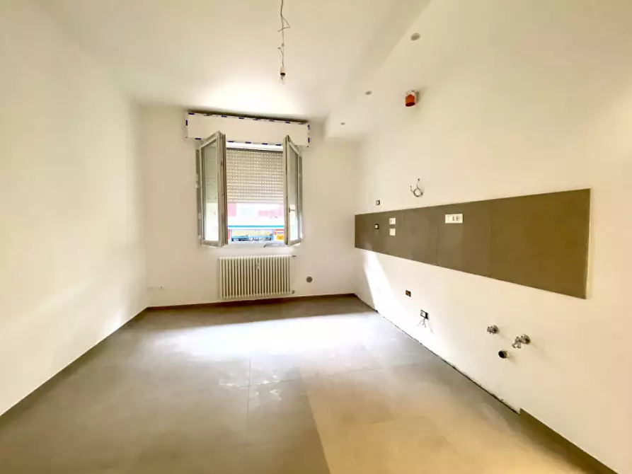 Immagine 7 di Appartamento in vendita  in via domenico scarlatti a Bologna