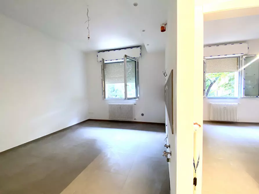 Immagine 11 di Appartamento in vendita  in via domenico scarlatti a Bologna