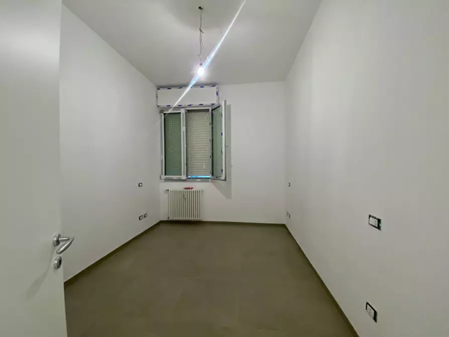 Immagine 18 di Appartamento in vendita  in via domenico scarlatti a Bologna