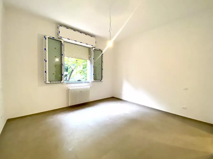 Immagine 17 di Appartamento in vendita  in via domenico scarlatti a Bologna
