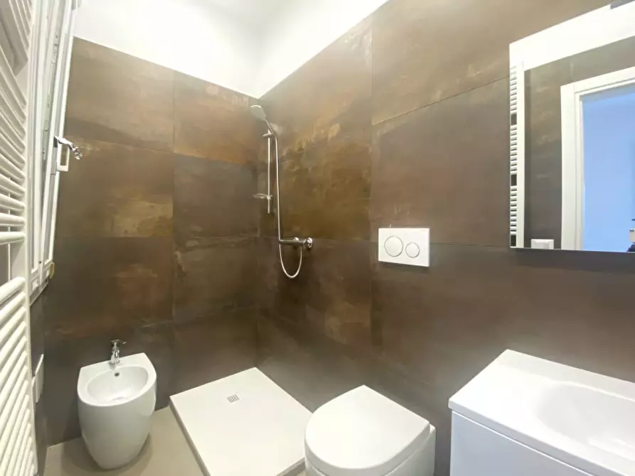 Immagine 21 di Appartamento in vendita  in via domenico scarlatti a Bologna