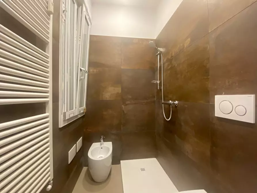Immagine 20 di Appartamento in vendita  in via domenico scarlatti a Bologna