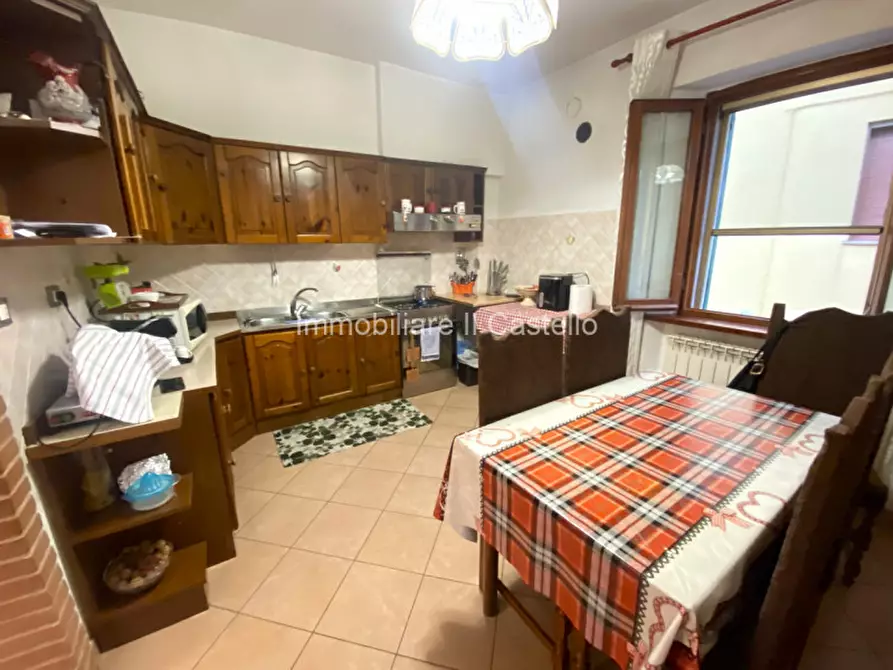 Immagine 5 di Villetta a schiera in vendita  in Via Santa Maria a Castiglione Del Lago