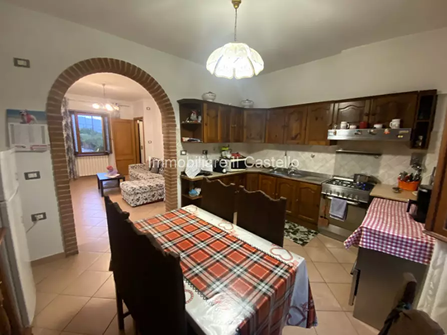 Immagine 7 di Villetta a schiera in vendita  in Via Santa Maria a Castiglione Del Lago