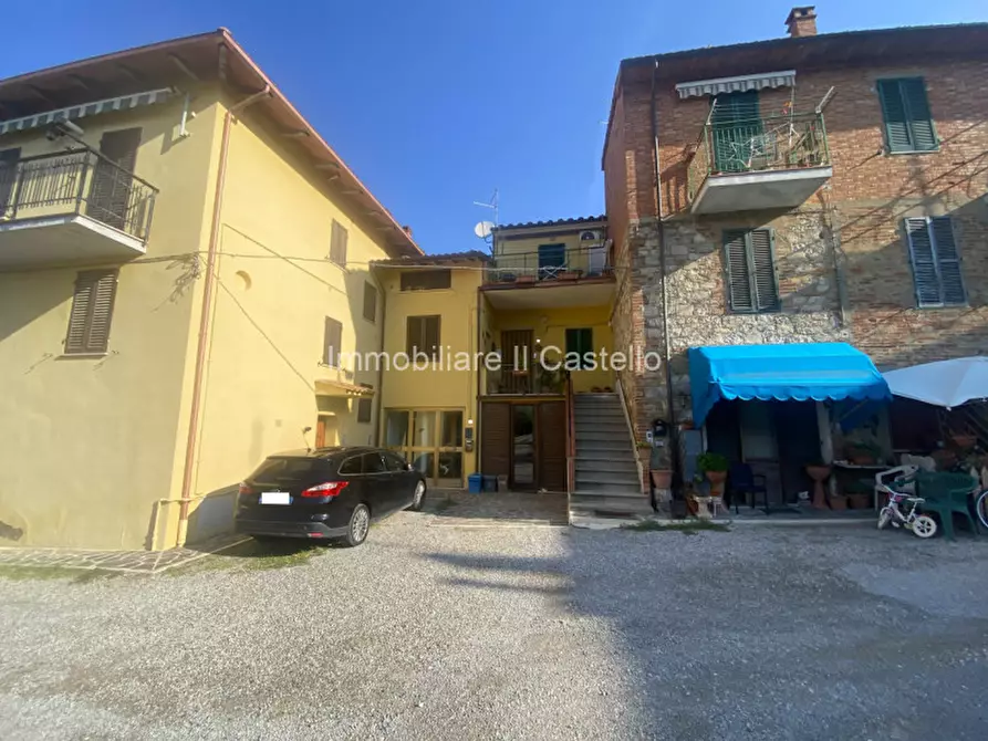 Immagine 25 di Villetta a schiera in vendita  in Via Santa Maria a Castiglione Del Lago