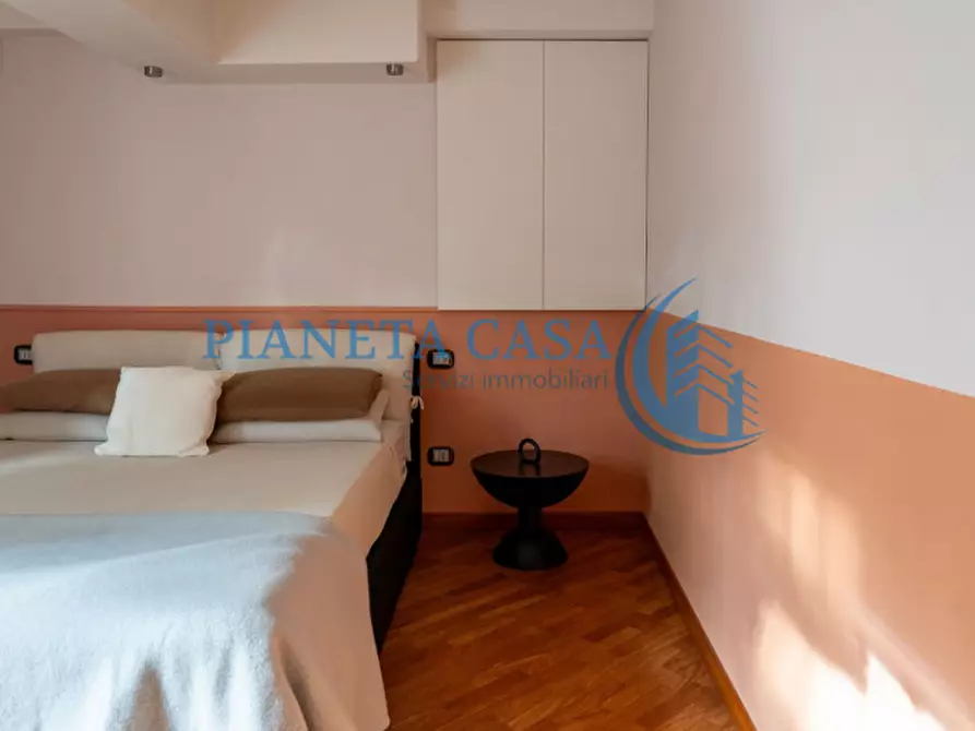 Immagine 9 di Appartamento in vendita  in via Mac Mahon 45 a Milano