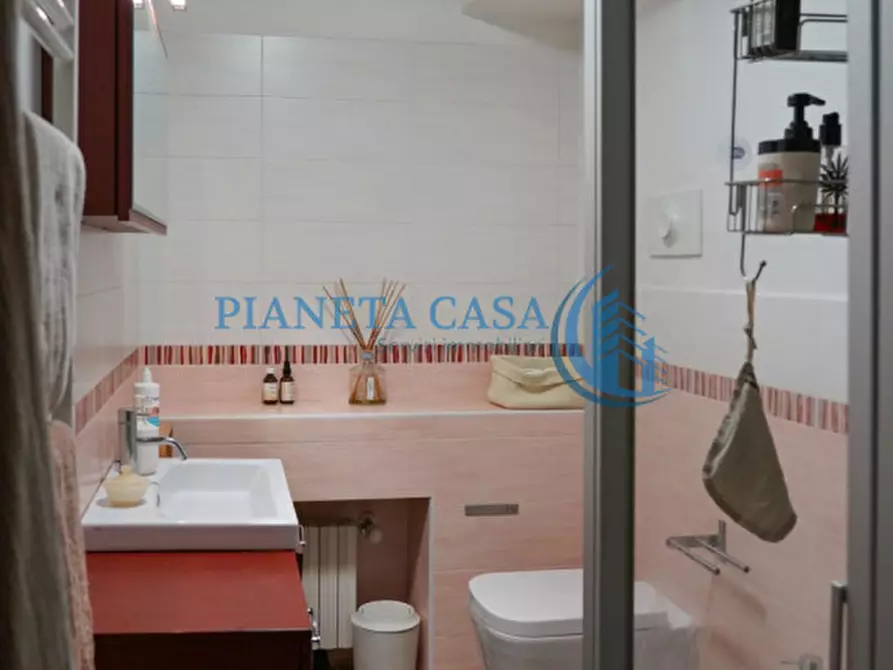 Immagine 11 di Appartamento in vendita  in via Mac Mahon 45 a Milano