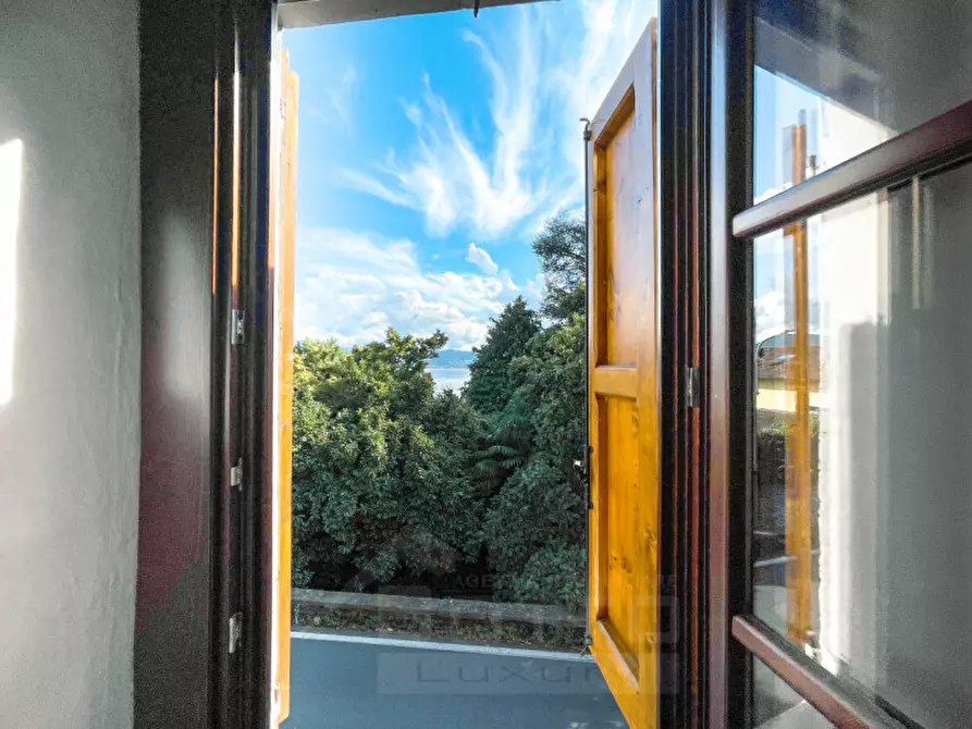 Immagine 2 di Casa indipendente in vendita  in via roma, 141 a Cannero Riviera