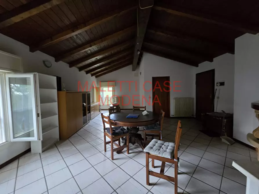 Immagine 2 di Casa indipendente in vendita  a Serramazzoni