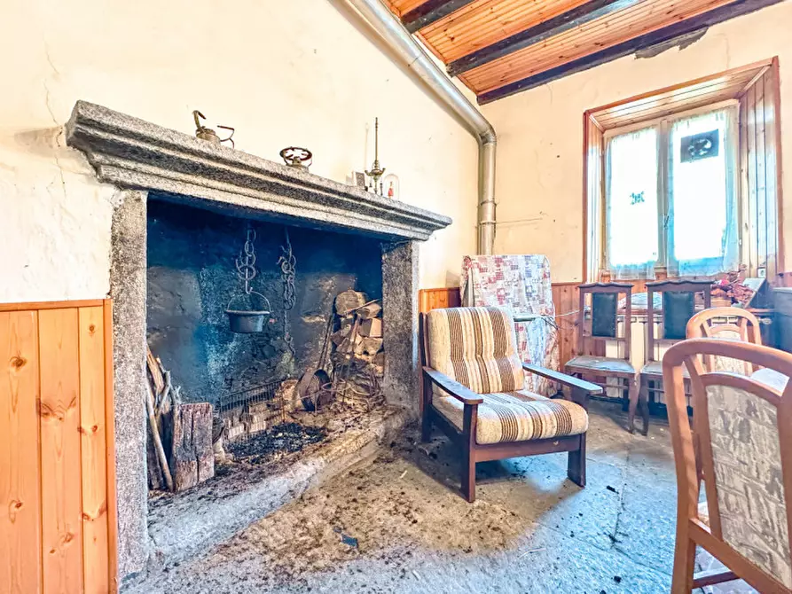 Immagine 7 di Casa indipendente in vendita  in piazza vittorio veneto, 1 a Trarego Viggiona