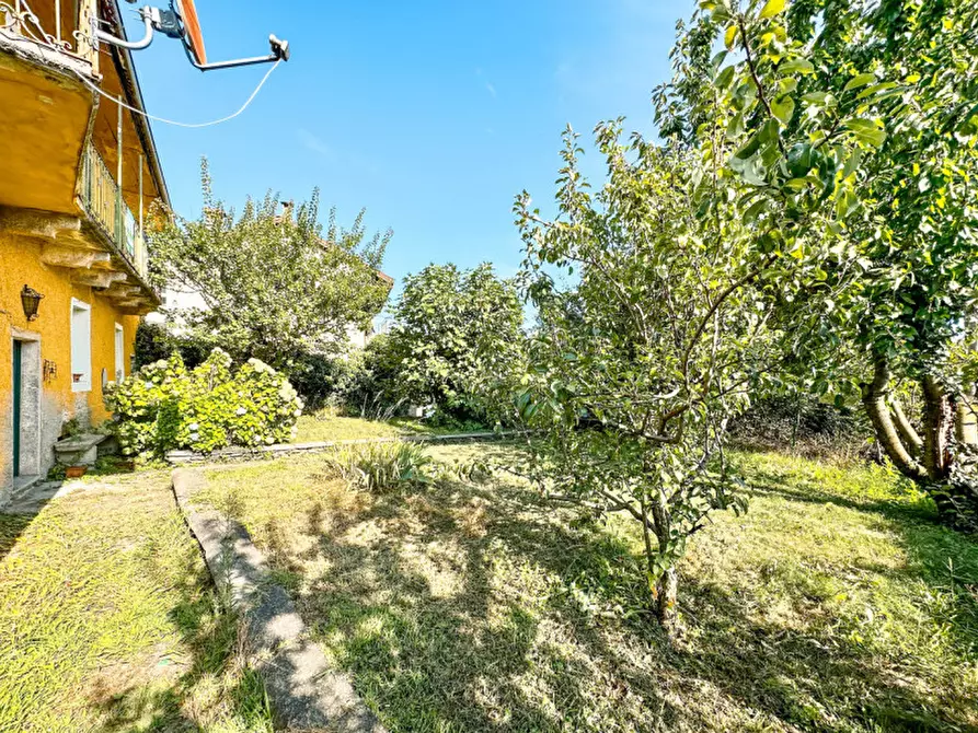 Immagine 15 di Casa indipendente in vendita  in piazza vittorio veneto, 1 a Trarego Viggiona
