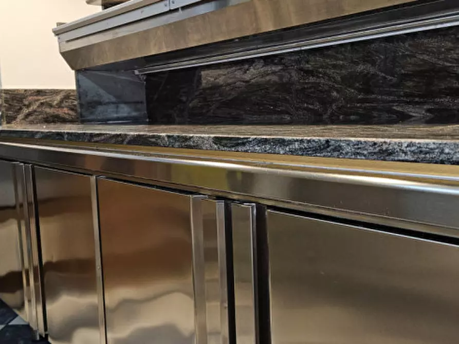 Immagine 4 di Attività commerciale in affitto  in Via Canevedo a Este