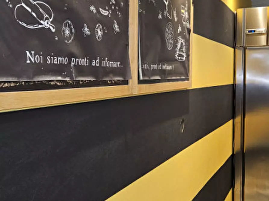 Immagine 16 di Attività commerciale in affitto  in Via Canevedo a Este