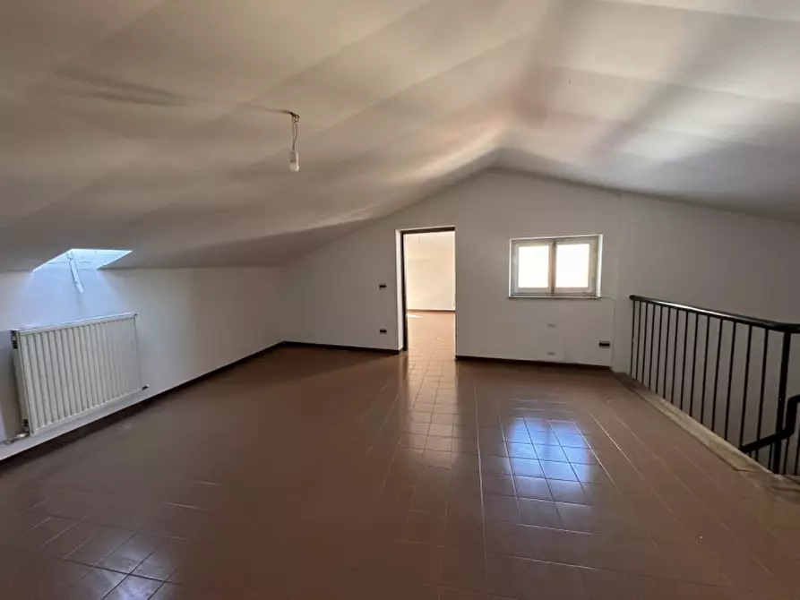 Immagine 2 di Appartamento in vendita  in Via Cialdini a Ancona