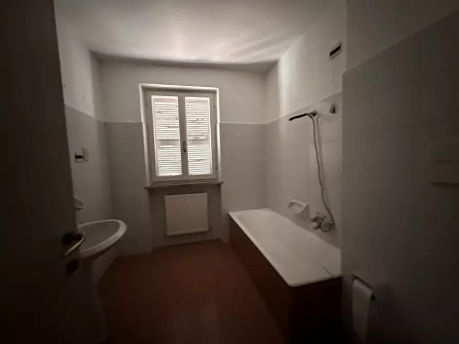 Immagine 6 di Appartamento in vendita  in Via Cialdini a Ancona