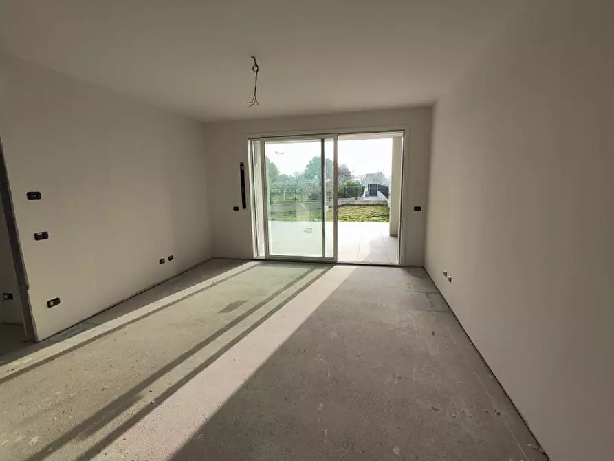 Immagine 9 di Appartamento in vendita  a Montegrotto Terme