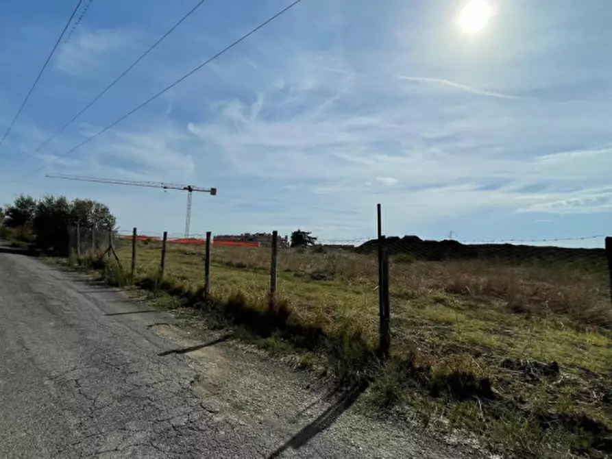 Immagine 13 di Terreno in vendita  in Via Monte del Marmo a Roma