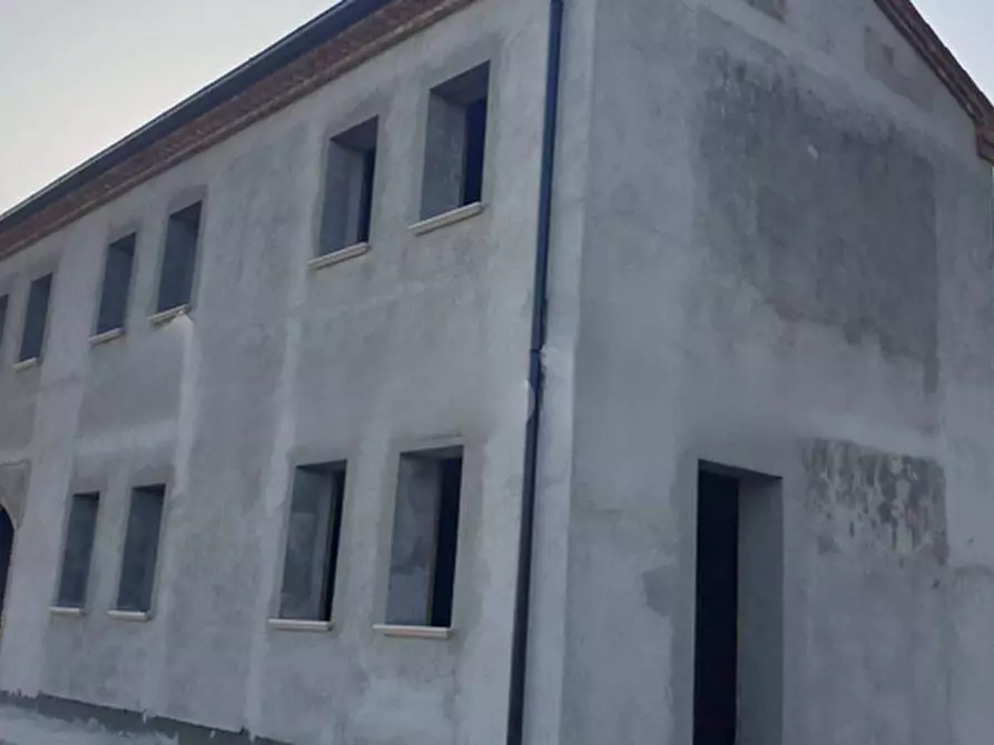 Immagine 3 di Villa in vendita  a Arqua' Petrarca