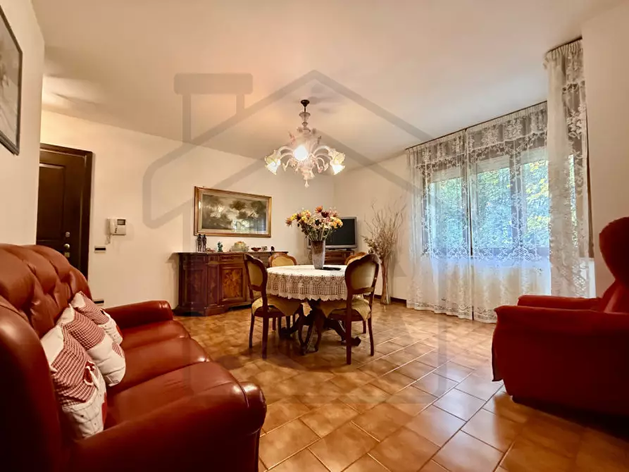 Immagine 1 di Appartamento in vendita  in Via Marcello Benedetto a Abano Terme