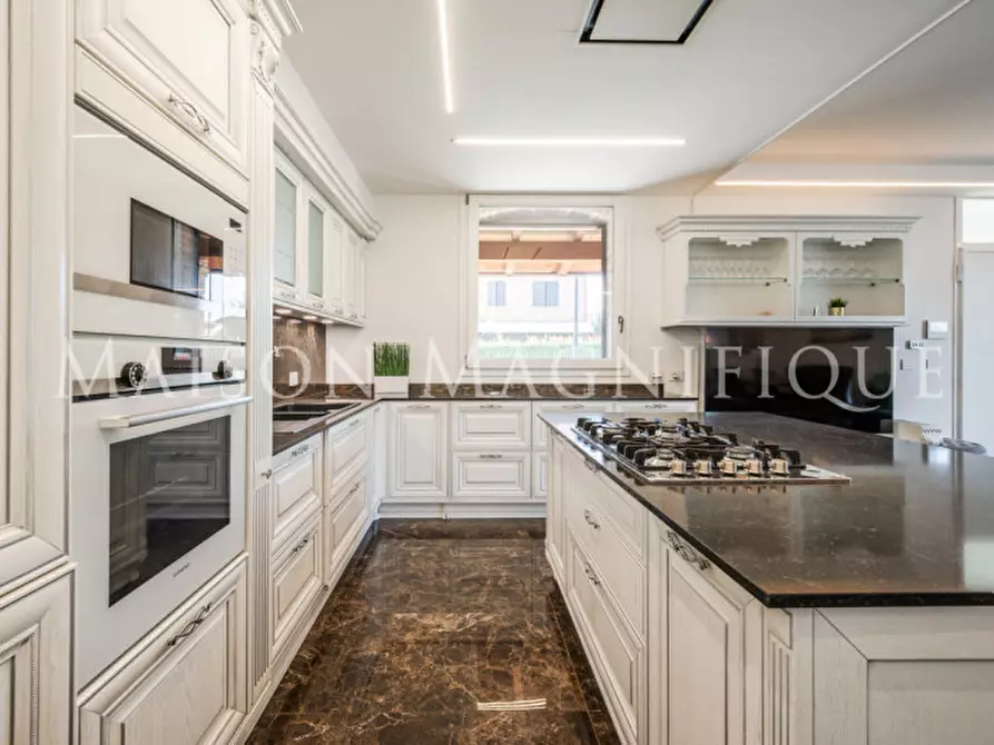 Immagine 13 di Villa in vendita  in via Ilaria alpi a Bentivoglio